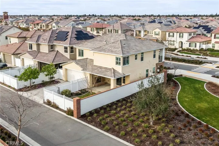11709 Campus Park Drive, Bakersfield, California 93311