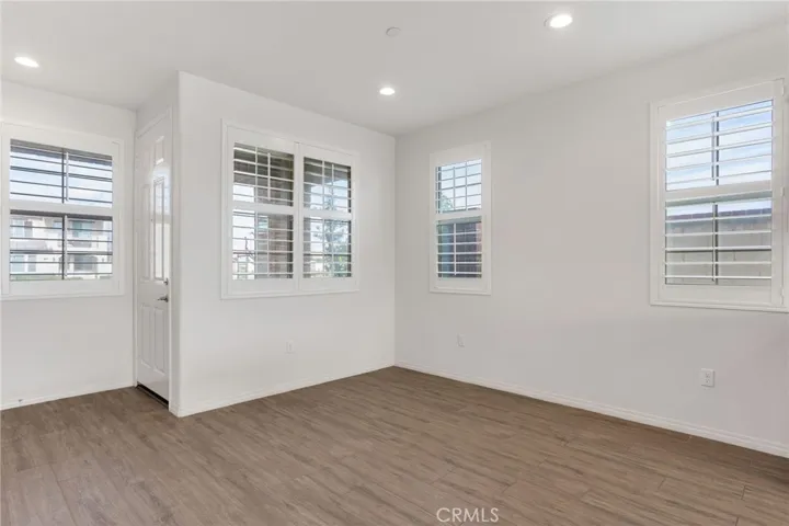11709 Campus Park Drive, Bakersfield, California 93311