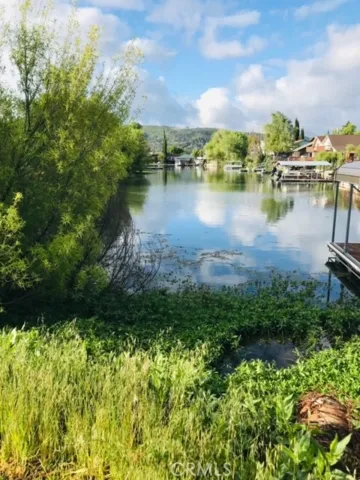 13181 Everglade Boulevard, Clearlake Oaks, California 95423