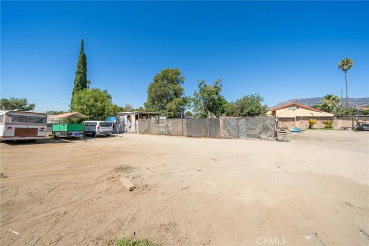 13148 Gladstone Avenue, Sylmar, California 91342