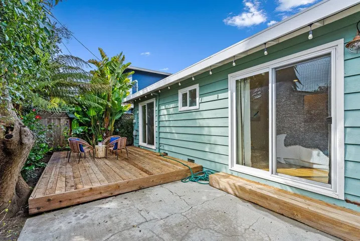 4570 Jewel Street, Capitola, California 95010