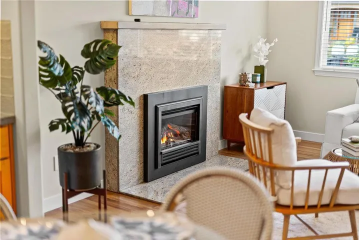 4570 Jewel Street, Capitola, California 95010