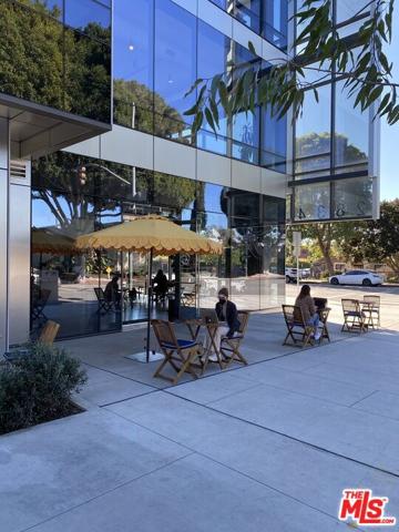 2911 Colorado Avenue Unit # B, Santa Monica, California 90404