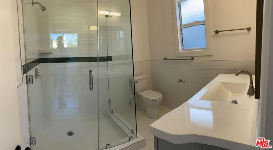 2911 Colorado Avenue Unit # B, Santa Monica, California 90404