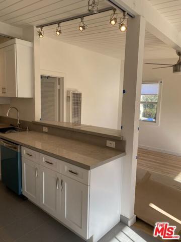 2911 Colorado Avenue Unit # B, Santa Monica, California 90404