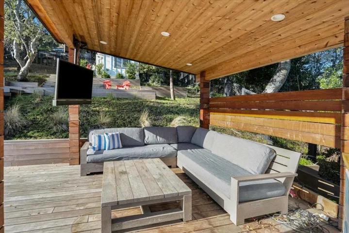 622 Park Road, Redwood City, California 94062