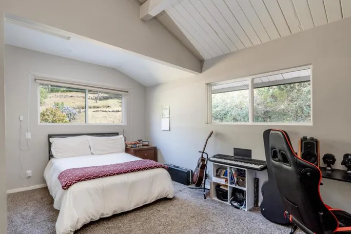 11 De Amaral Road, Carmel Valley, California 93924