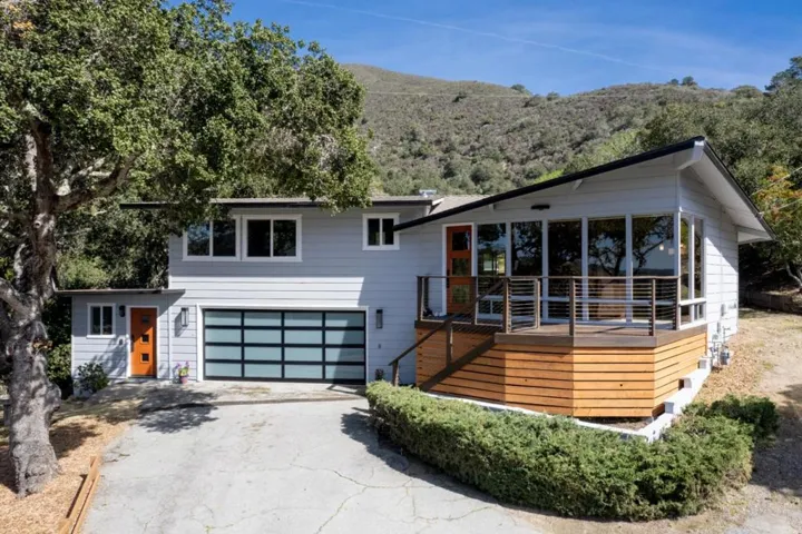 11 De Amaral Road, Carmel Valley, California 93924