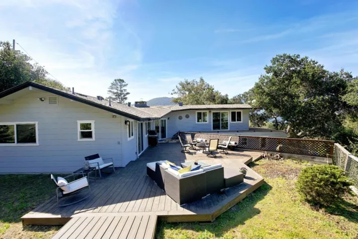 11 De Amaral Road, Carmel Valley, California 93924