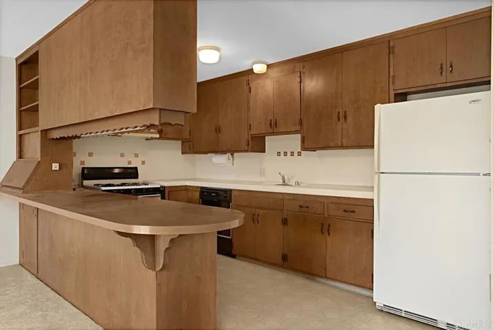 2661 Garfield Street, Carlsbad, California 92008