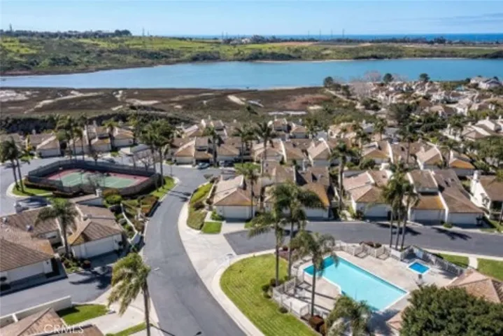 4811 Argosy Lane, Carlsbad, California 92008