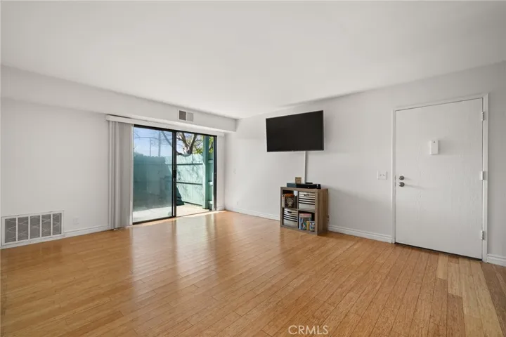 920 Del Amo Boulevard 5, Torrance, California 90502