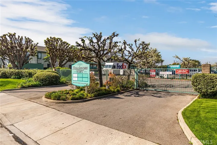 920 Del Amo Boulevard 5, Torrance, California 90502