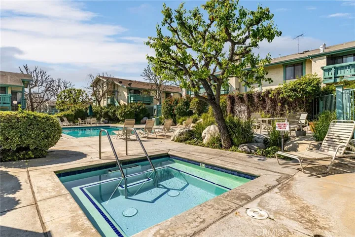920 Del Amo Boulevard 5, Torrance, California 90502