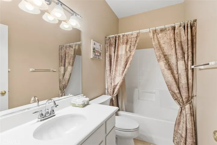 29098 Paradise Canyon Drive, Menifee, California 92584