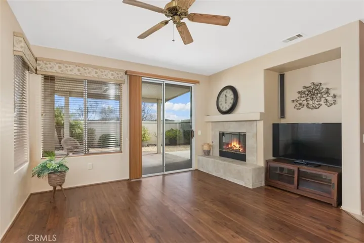 29098 Paradise Canyon Drive, Menifee, California 92584