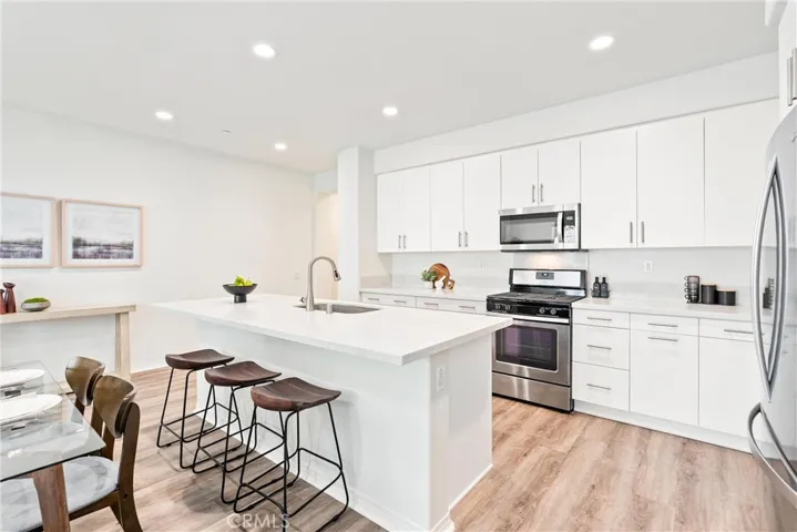 935 E Drapery Lane, Anaheim, California 92802