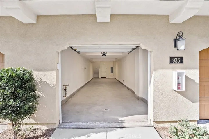935 E Drapery Lane, Anaheim, California 92802