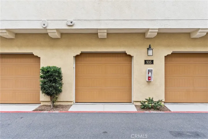 2 Car Tandem Garage