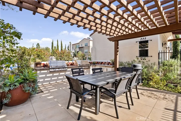 935 E Drapery Lane, Anaheim, California 92802