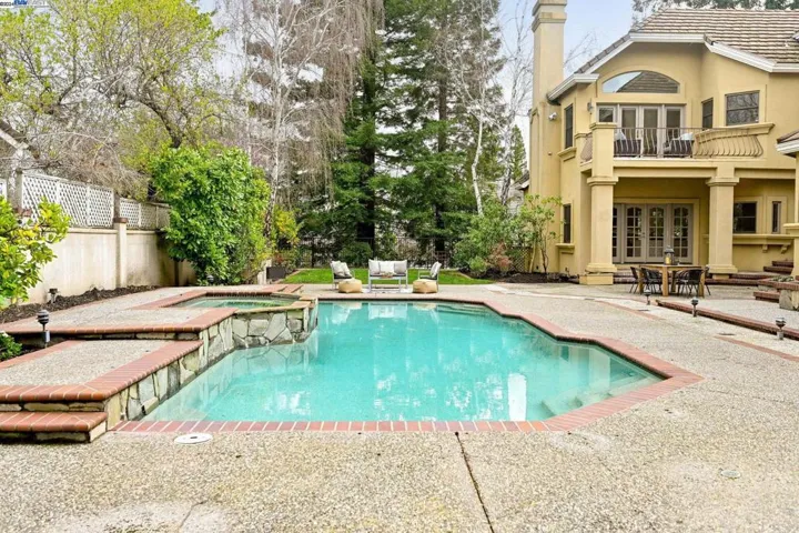 5375 Blackhawk Dr, Danville, California 94506