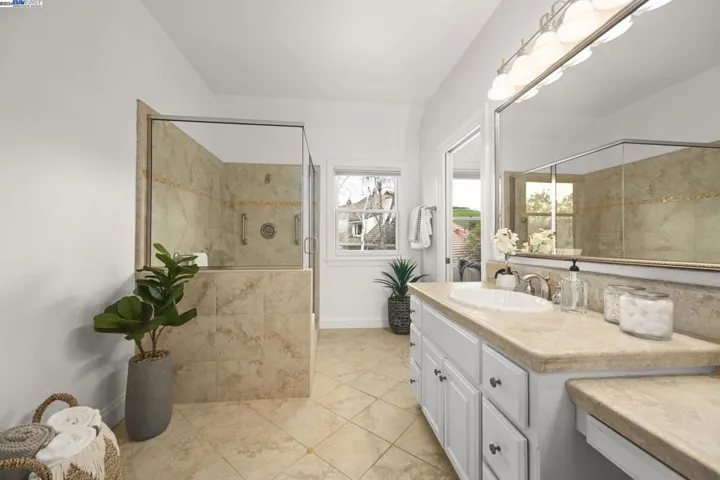 5375 Blackhawk Dr, Danville, California 94506