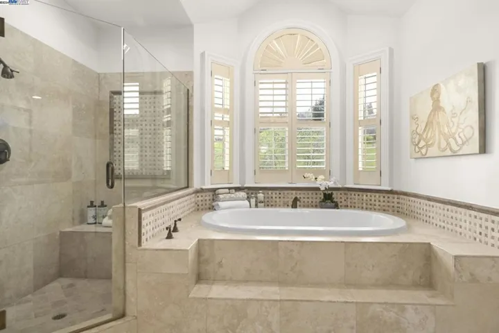 5375 Blackhawk Dr, Danville, California 94506