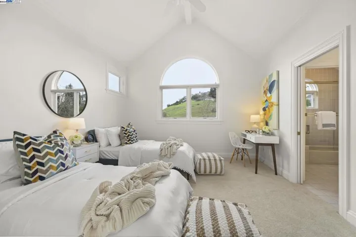 5375 Blackhawk Dr, Danville, California 94506
