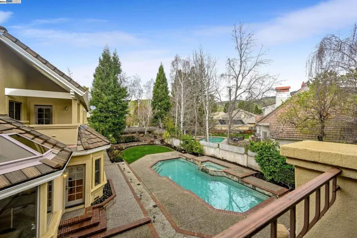 5375 Blackhawk Dr, Danville, California 94506