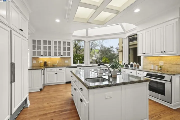 5375 Blackhawk Dr, Danville, California 94506
