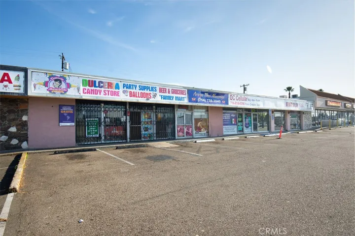 1743 W La Palma Avenue, Anaheim, California 92801