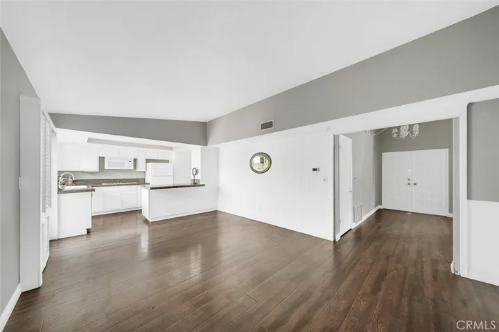 14591 Alder Lane, Tustin, California 92780