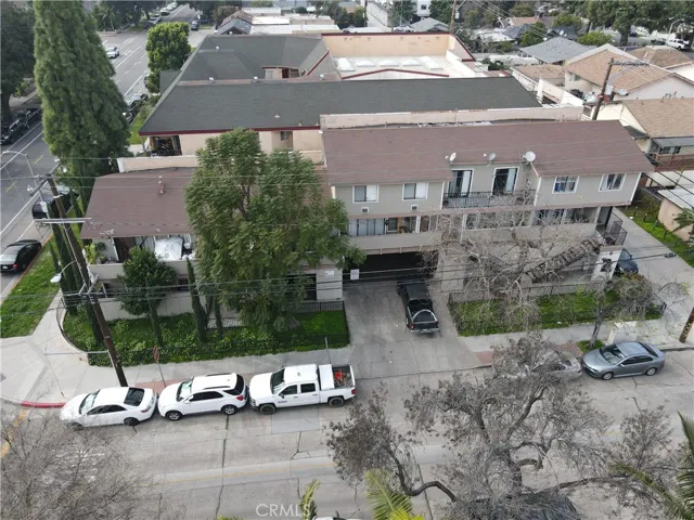 629 E Chestnut Avenue, Santa Ana, California 92701