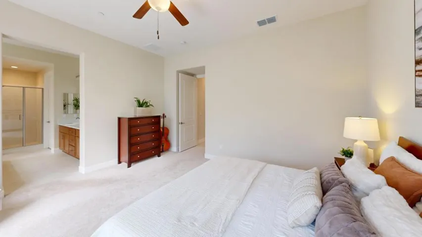 1336 Wildrose Drive, Hollister, California 95023
