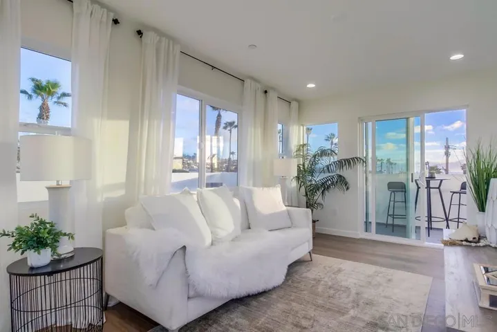 4807 11 Pescadero Ave, San Diego, California 92107