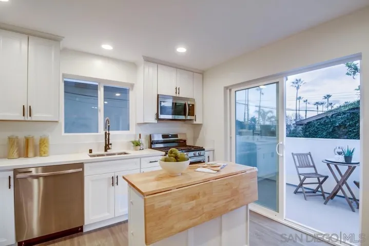 4807 11 Pescadero Ave, San Diego, California 92107