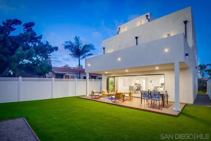 4807 11 Pescadero Ave, San Diego, California 92107