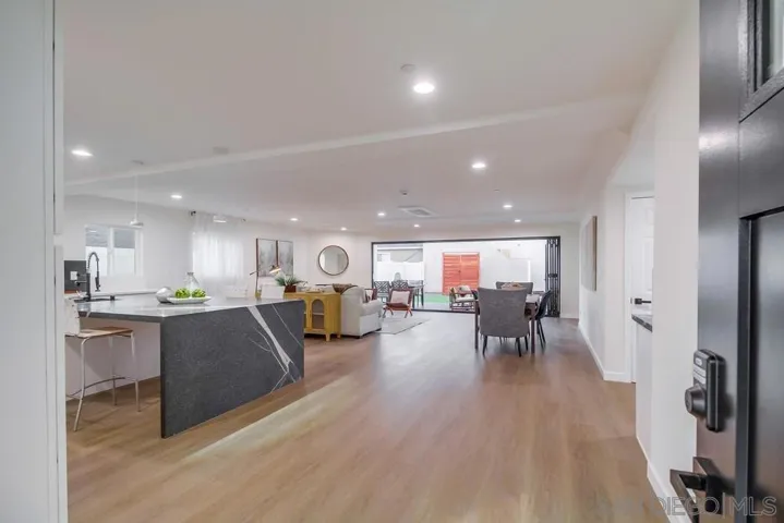 4807 11 Pescadero Ave, San Diego, California 92107