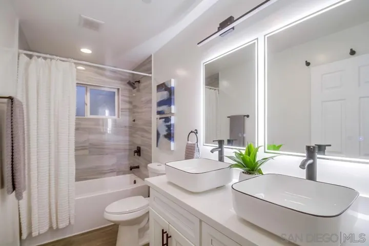 4807 11 Pescadero Ave, San Diego, California 92107