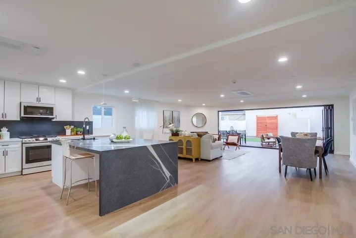 4807 11 Pescadero Ave, San Diego, California 92107