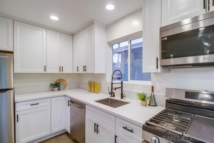 4807 11 Pescadero Ave, San Diego, California 92107