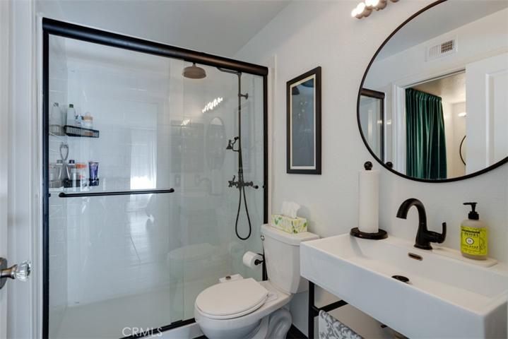 355 N Maple Street Unit 128, Burbank, California 91505