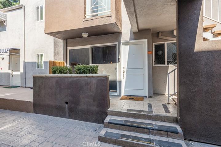 355 N Maple Street Unit 128, Burbank, California 91505