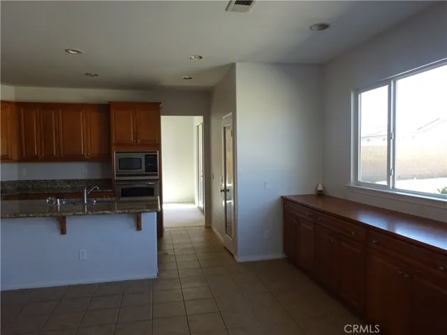 6531 W Avenue L7, Lancaster, California 93536