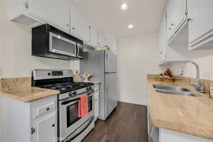 660 S Glassell Street 28, Orange, California 92866