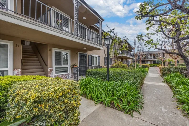660 S Glassell Street 28, Orange, California 92866
