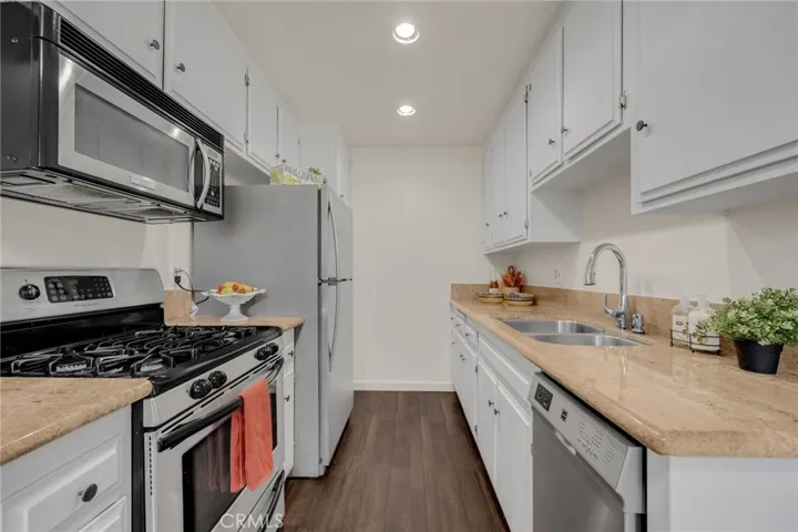660 S Glassell Street 28, Orange, California 92866