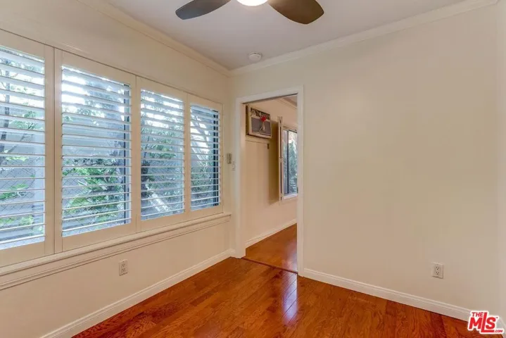 960 Larrabee Street 103, West Hollywood, California 90069