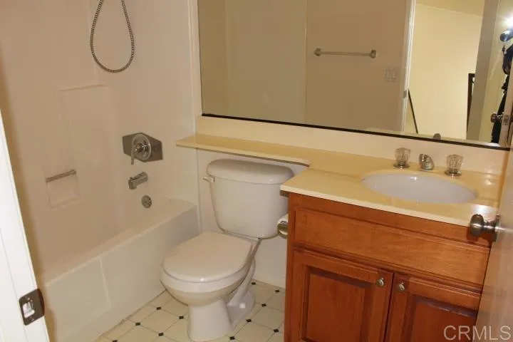 2159 Warwood Court, El Cajon, California 92019