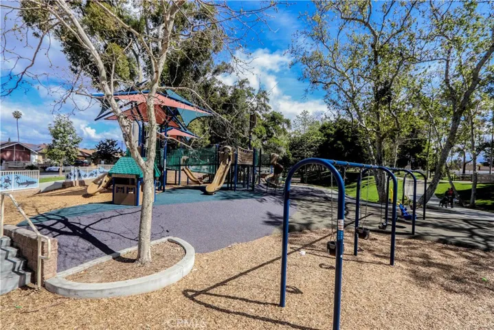 23861 Larkwood Lane, Lake Forest, California 92630